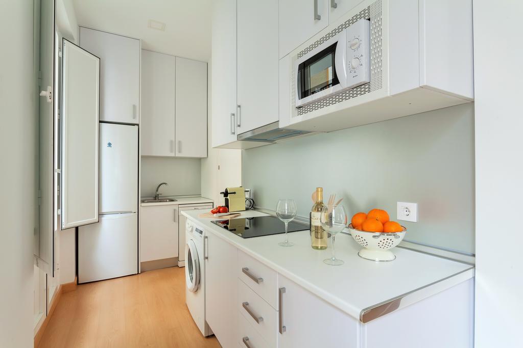 Hostly Acetres 1A Loft In City Center, Comunal Terrace, Fibre,Parking Optional Севилья Экстерьер фото