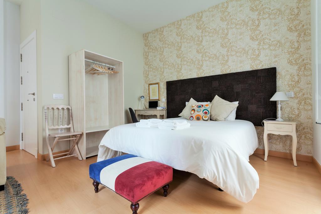 Hostly Acetres 1A Loft In City Center, Comunal Terrace, Fibre,Parking Optional Севилья Экстерьер фото