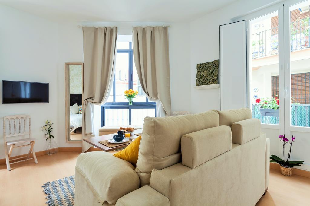 Hostly Acetres 1A Loft In City Center, Comunal Terrace, Fibre,Parking Optional Севилья Экстерьер фото